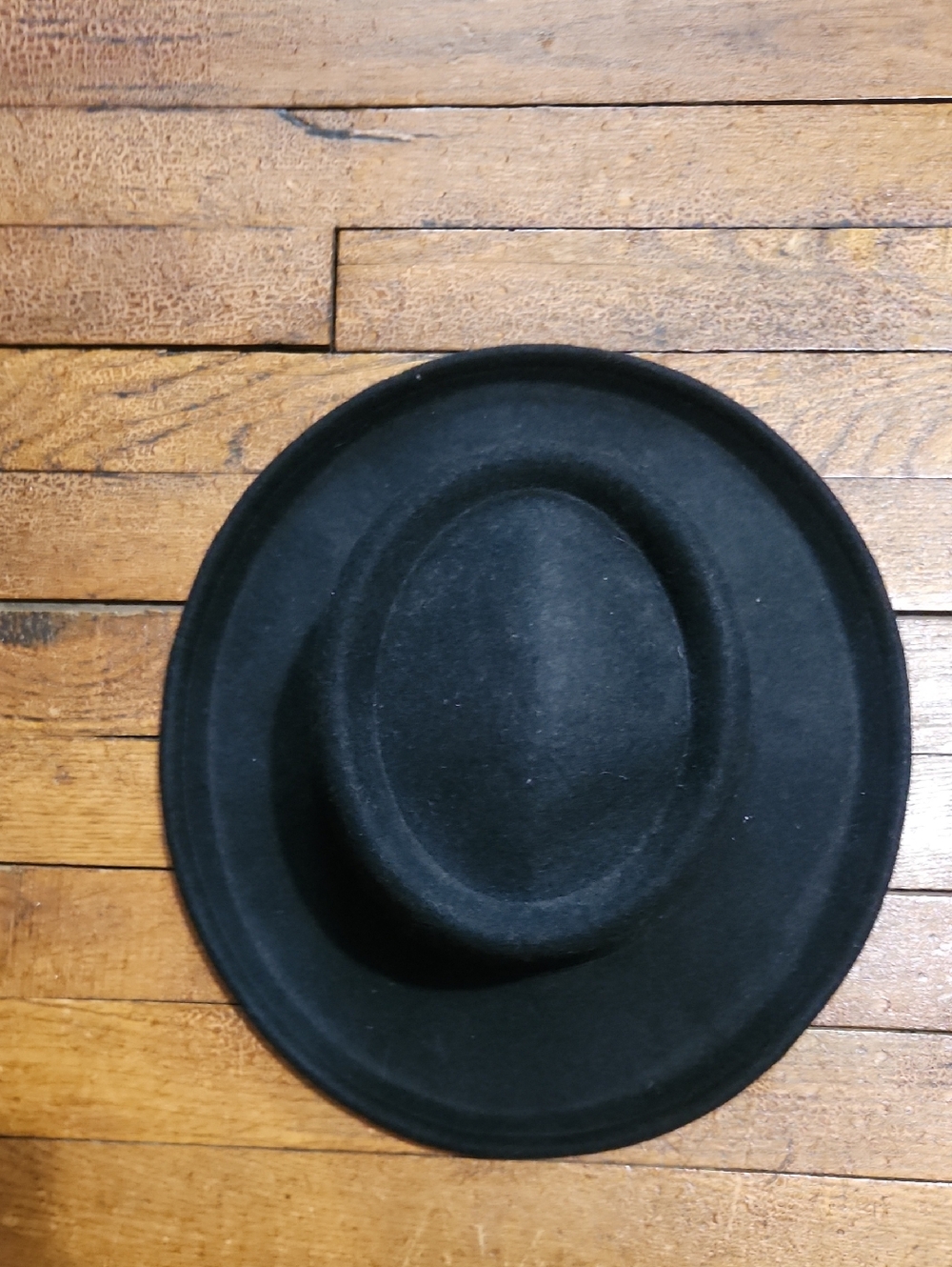 Universal Thread Black Felt Fedora Hat